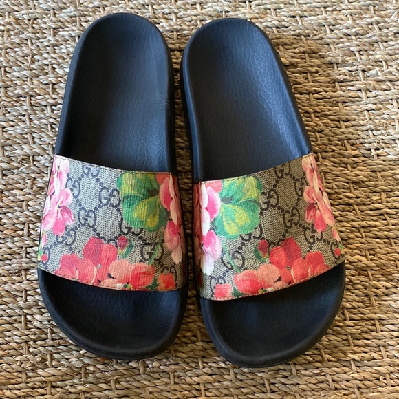 Gucci Shoes - Floral Gucci Slides